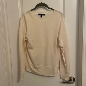NWOT Banana Republic Factory Forever Merino Wool Sweater - Cream - Size M